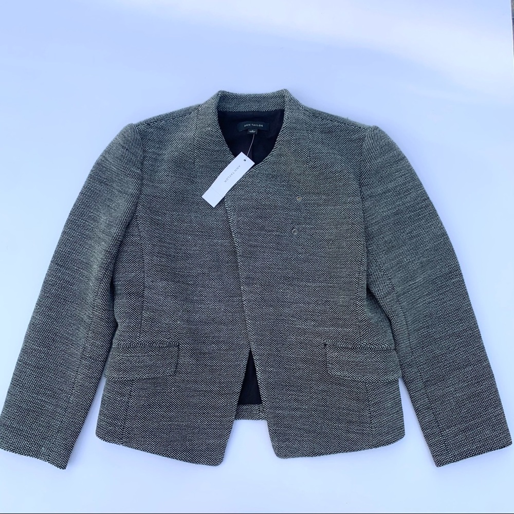 Ann Taylor • Blazer